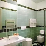 Leonardo Hotel 3*