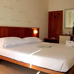 Leonardo 3* Parma