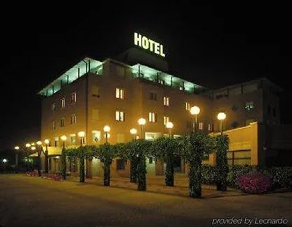Arte Hotel Parma