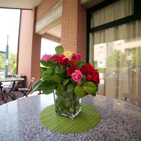 ホテル Leonardo 3*