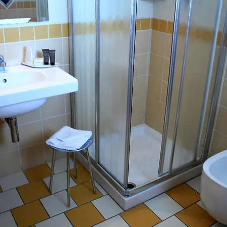 Leonardo 3* パルマ