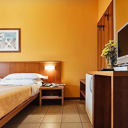 Arte Hotel 3*