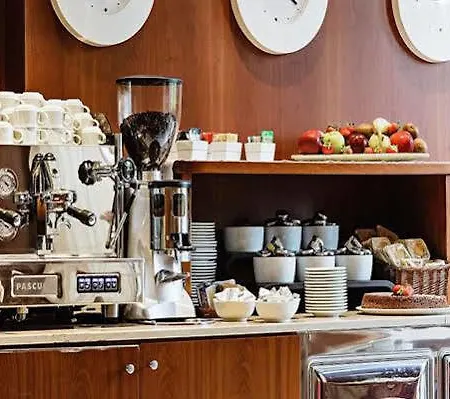 Leonardo 3* パルマ