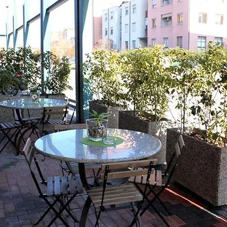 Hotel Leonardo